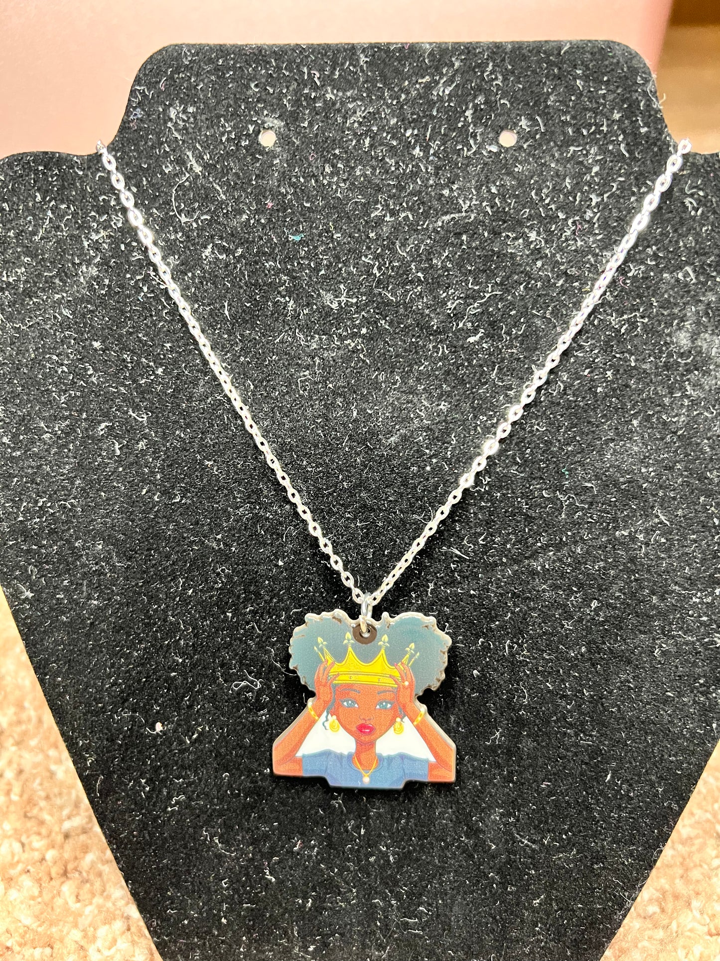 Put your crown on Necklace