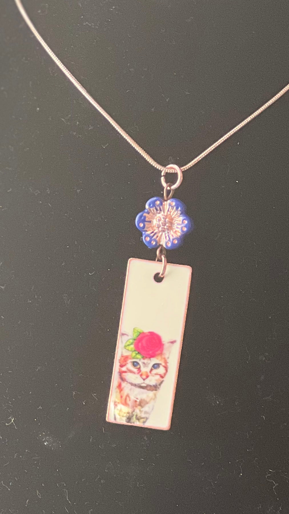 Rose cat necklace